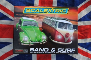 ScaleXtric C3371A  SAND & SURF Volkswagen Beetle & T1B Camper Van
